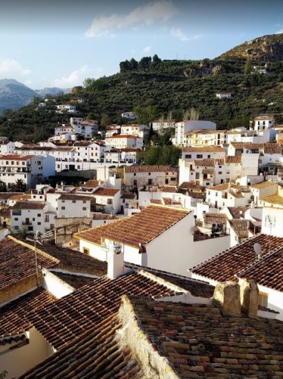 Castril 2 410x550 - Oficina Municipal de Turismo de Castril - Geoparque de Granada