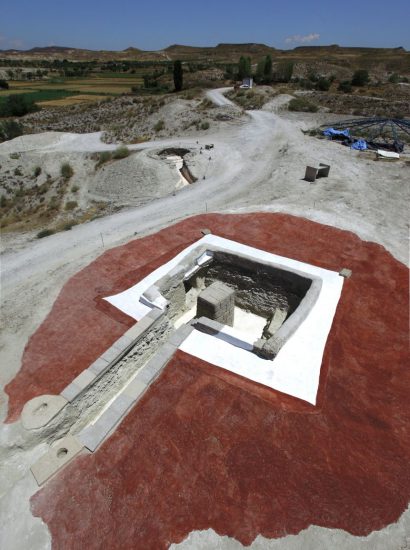 sepultura 20 410x550 - Yacimiento Necrópolis de Tútugi (Galera) - Geoparque de Granada