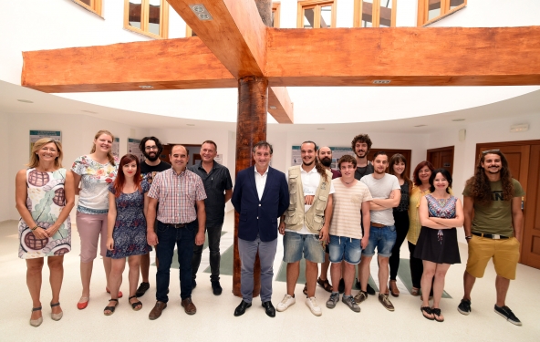 JG Geoparque Fonelas - Diez jóvenes se forman como guías del Geoparque gracias al programa “Granada Empleo” de Diputación - Geoparque de Granada