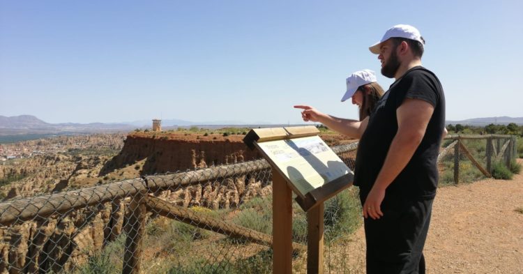 285318484 316244740698216 1343554293057288279 n 750x393 - Balance de la VI Semana de los Geoparques Europeos en el Geoparque de Granada. - Geoparque de Granada