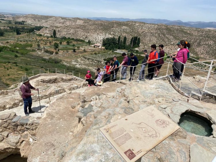 285498635 317296800593010 3547081752453526260 n 750x563 - Balance de la VI Semana de los Geoparques Europeos en el Geoparque de Granada. - Geoparque de Granada