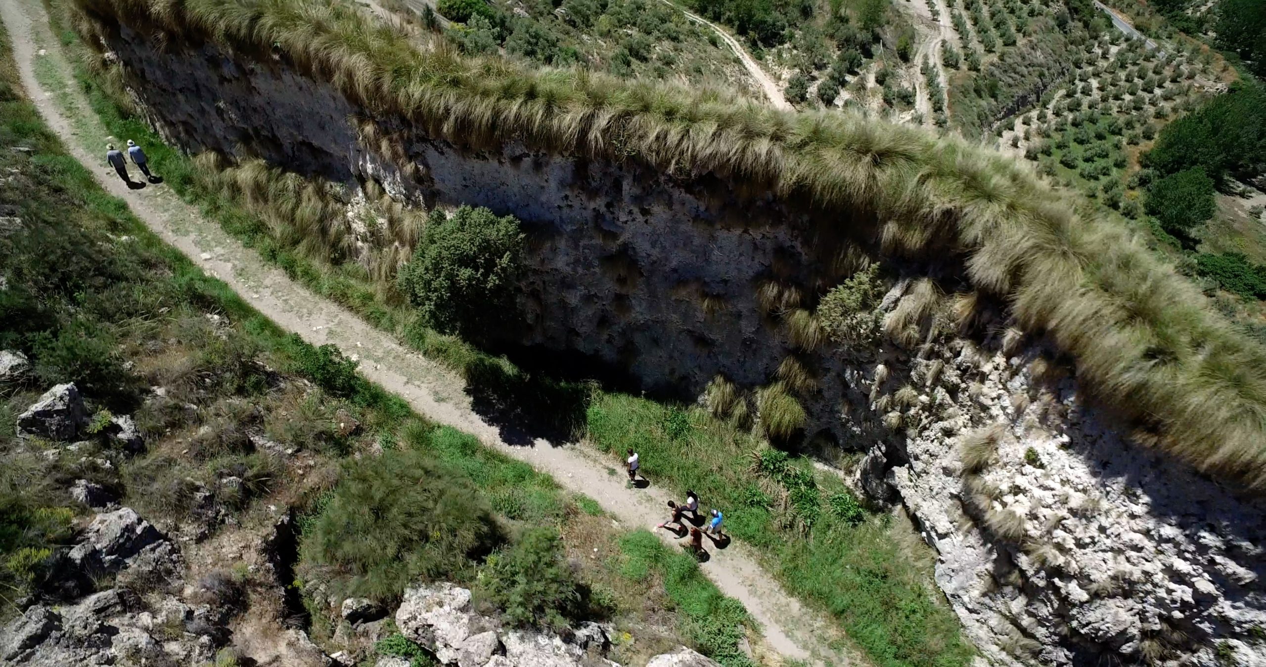 ACEQUIA TORIL 05 scaled - GUIA DEL GEOPARQUE DE GRANADA – PATRIMONIO CULTURAL (MATERIAL E INMATERIAL) - Geoparque de Granada