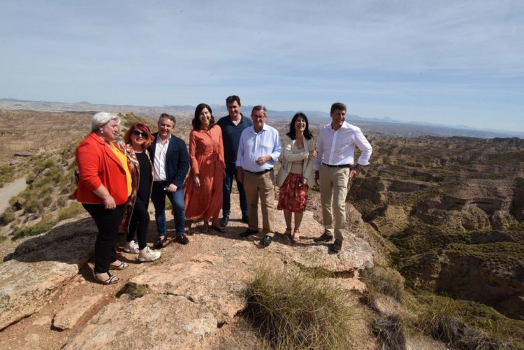 visita Secretaria de Estado6 750x501 - El Geoparque de Granada diseña un gran sendero de 372 kilómetros y 17 etapas que discurre por todo el territorio - Geoparque de Granada