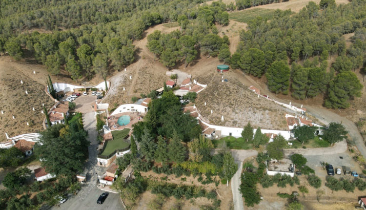 CTT aerea 1 750x430 - Casas Cueva del Tío Tobas - Geoparque de Granada