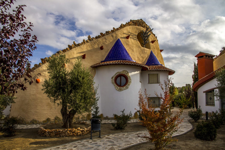 foto estrella miguel 750x500 - La Granja Cave Houses - Geoparque de Granada