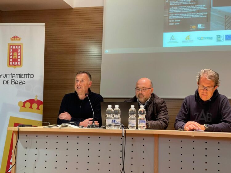 Jornada paisaje Geoparque Museo arqueologico Baza 00003 750x563 - El Geoparque de Granada determina siete objetivos de calidad paisajística sobre los que diseñar un plan de acción - Geoparque de Granada