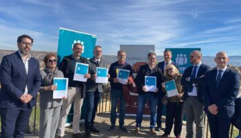 ACTO CAJAMAR 00003 350x200 - Convenio con Cajamar para empresas y autónomos del Geoparque de Granada - Geoparque de Granada